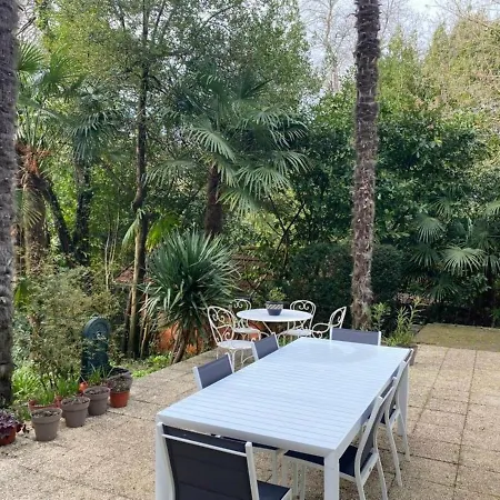 A 350 M De La Plage, Superbe T3 Renove Avec Terrasse Et Jardin, Quartier Calme, Internet Inclus - Fr-1-433-92 Appartement Arcachon